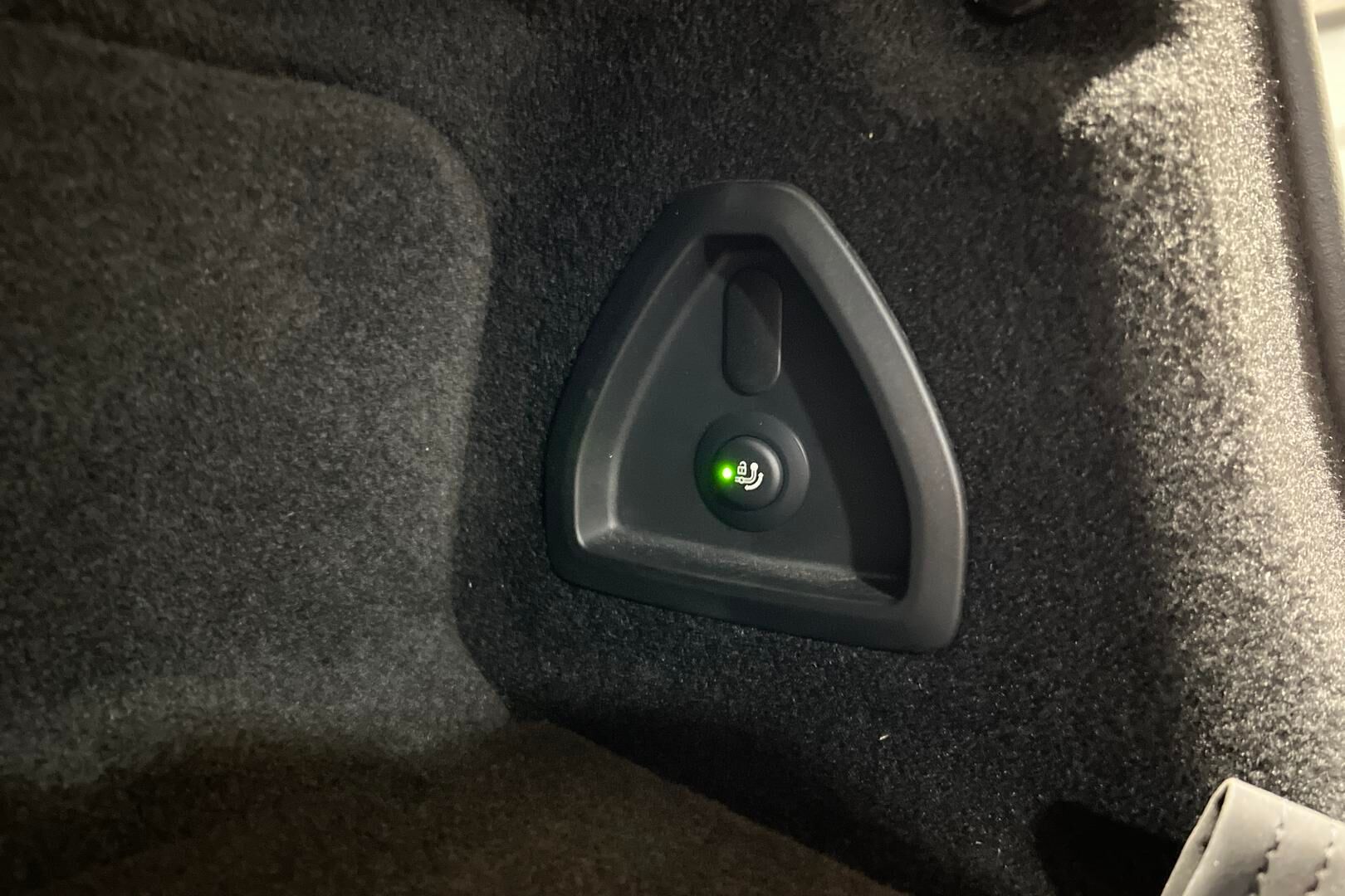 BMW 5-SARJA iso kuva 10