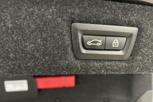 BMW 5-SARJA esikatselu 16