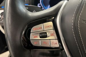 BMW 5-SARJA esikatselu 5