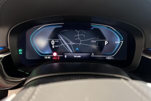 BMW 5-SARJA esikatselu 21