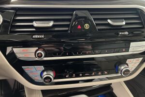 BMW 5-SARJA esikatselu 24