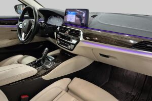 BMW 5-SARJA esikatselu 4