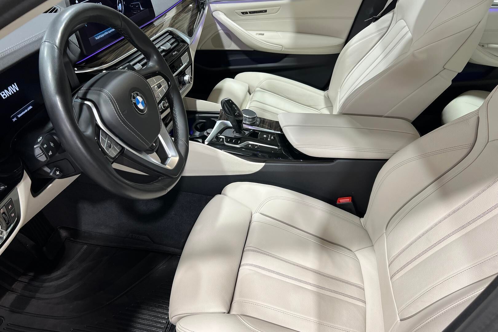 BMW 5-SARJA iso kuva 6