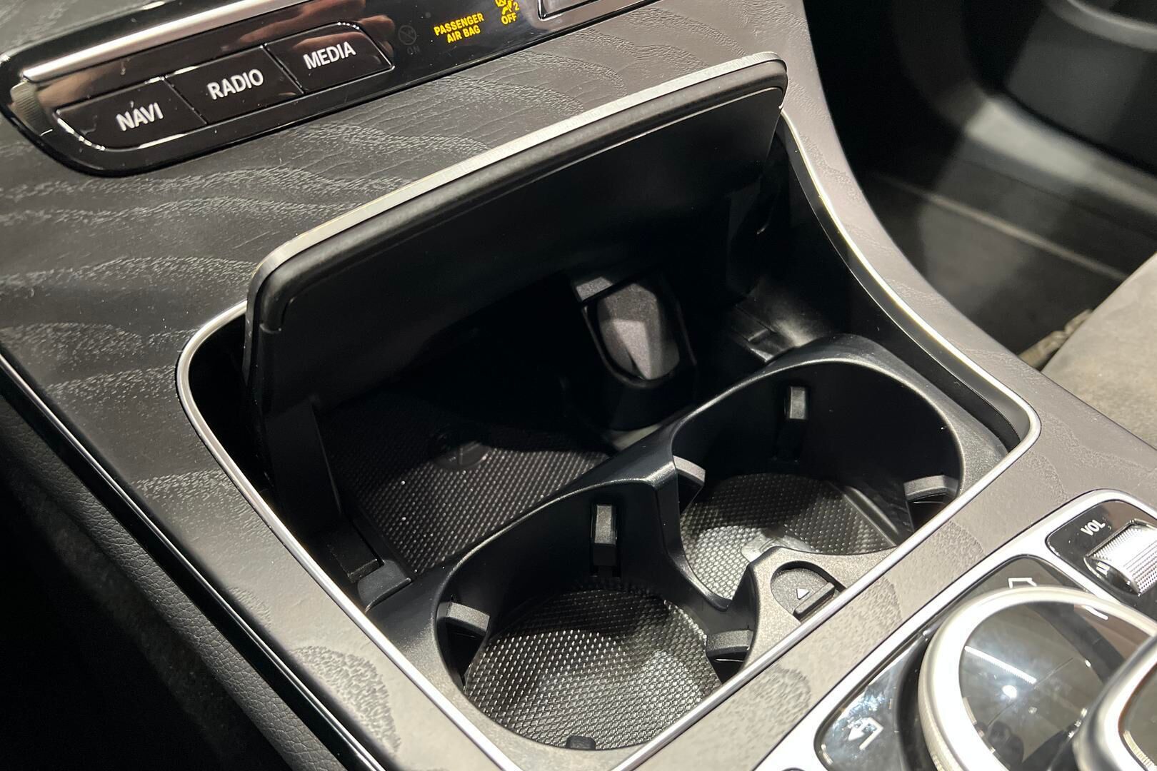 MERCEDES-BENZ C iso kuva 24