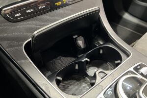 MERCEDES-BENZ C esikatselu 25