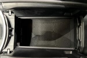 MERCEDES-BENZ C esikatselu 26