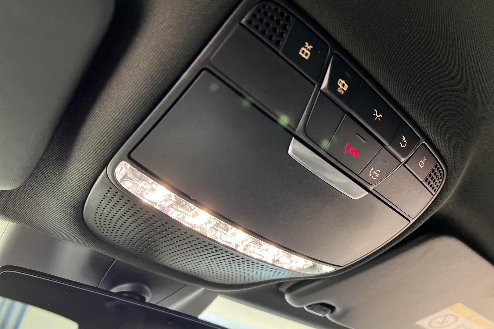 MERCEDES-BENZ C iso kuva 29