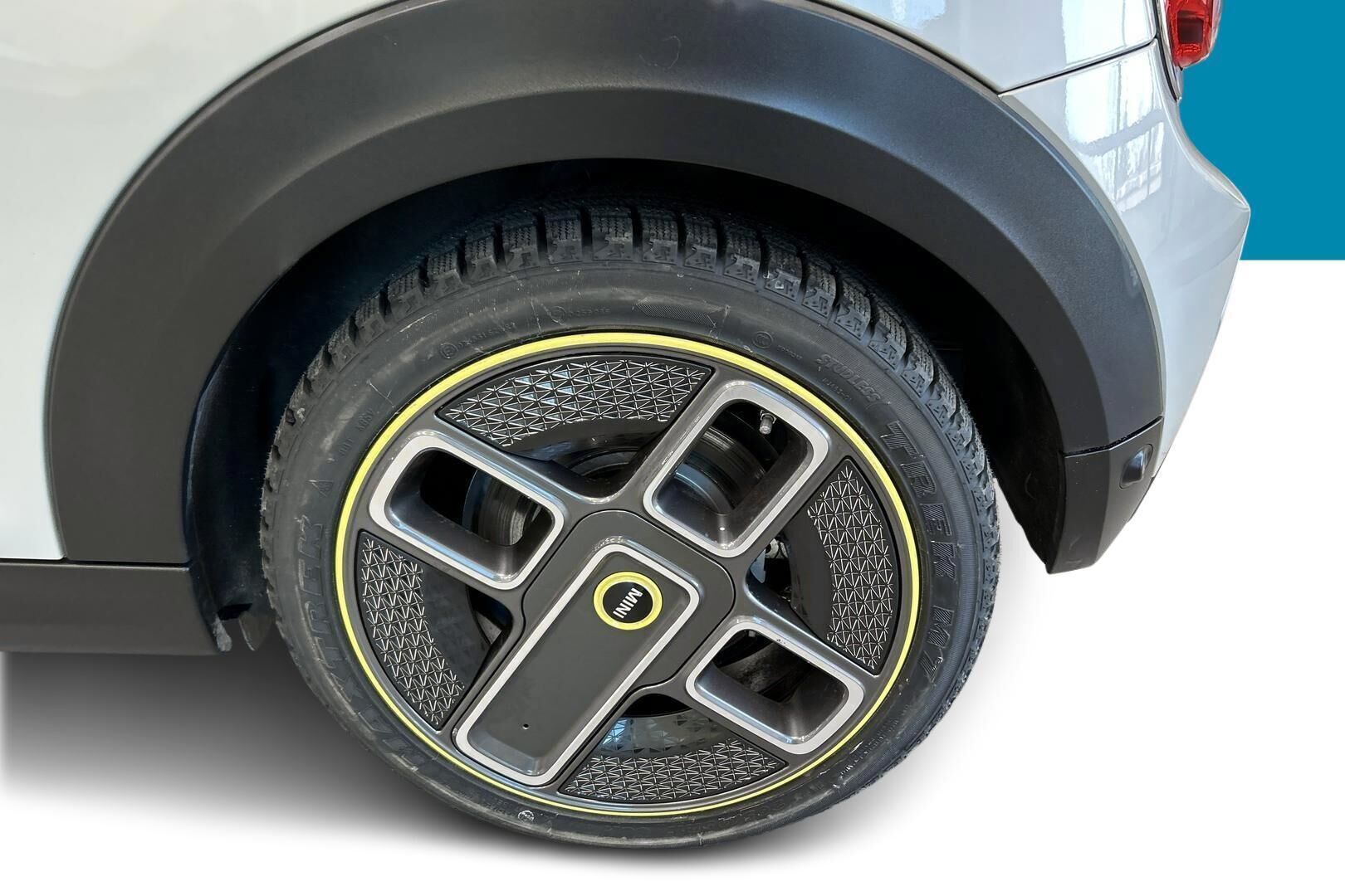 MINI Cooper iso kuva 13