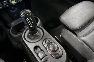 MINI Cooper esikatselu 17