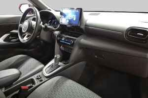 TOYOTA YARIS CROSS esikatselu 4