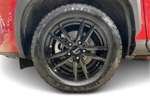 TOYOTA YARIS CROSS esikatselu 10