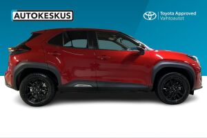TOYOTA YARIS CROSS esikatselu 1