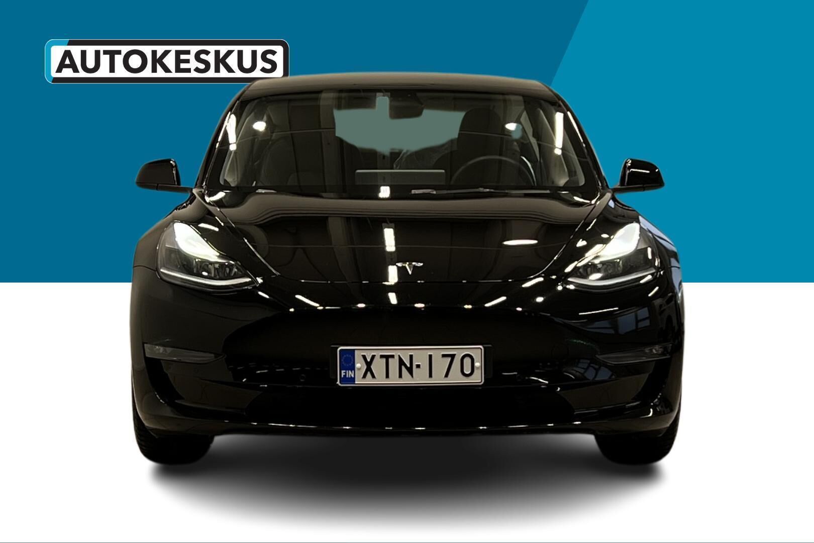 TESLA MODEL 3 iso kuva 1