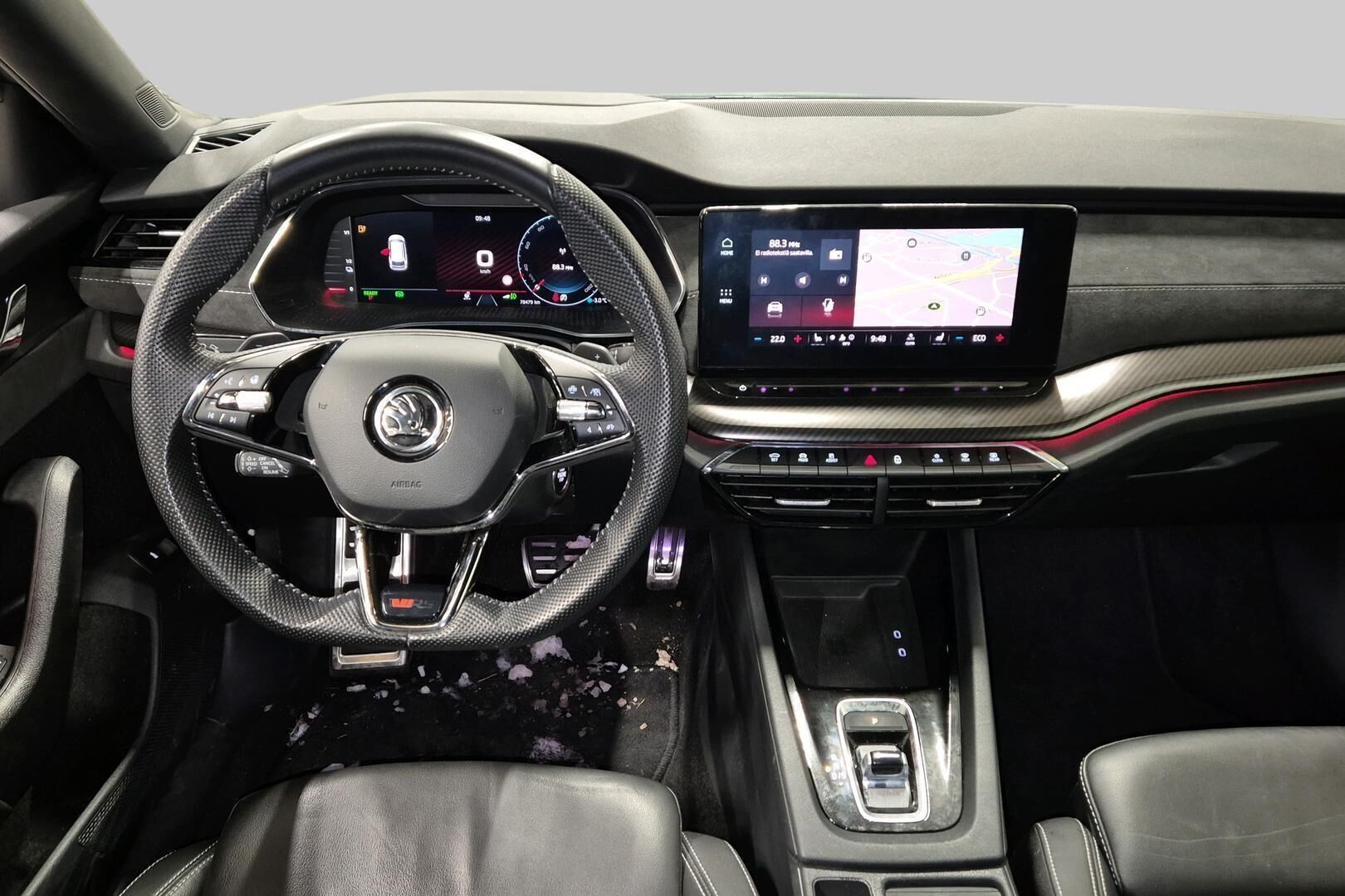 SKODA OCTAVIA iso kuva 5