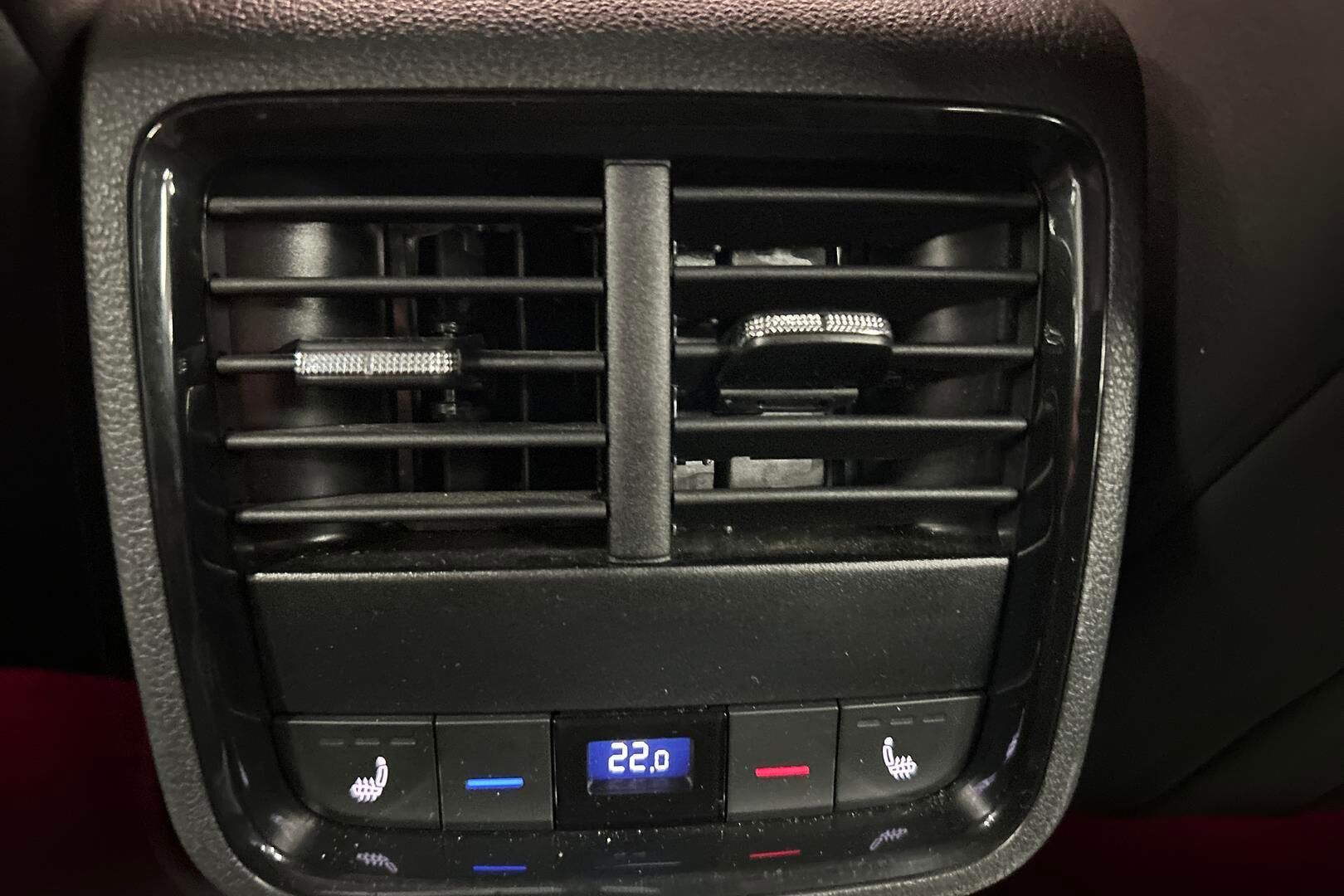 SKODA Octavia iso kuva 28