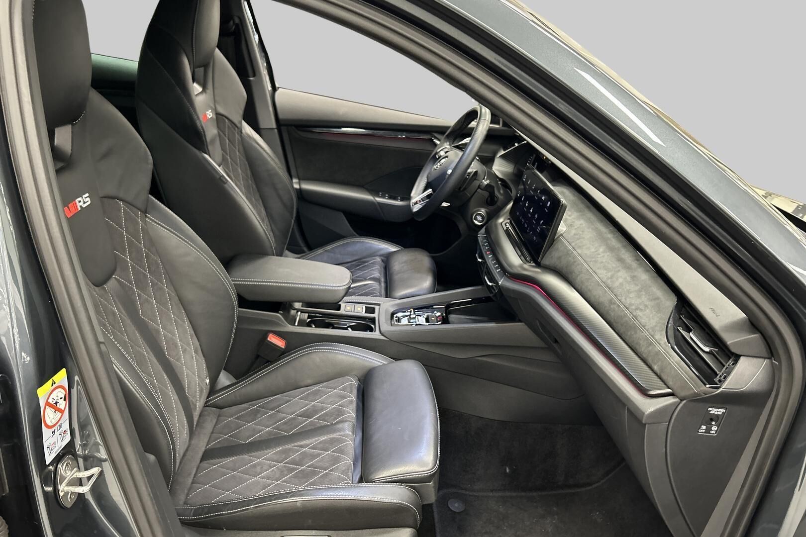 SKODA Octavia iso kuva 31