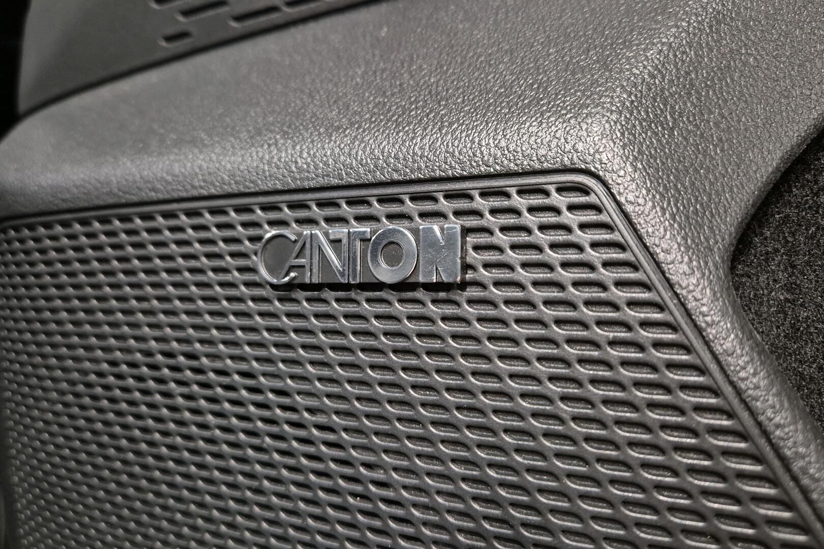 SKODA OCTAVIA iso kuva 1