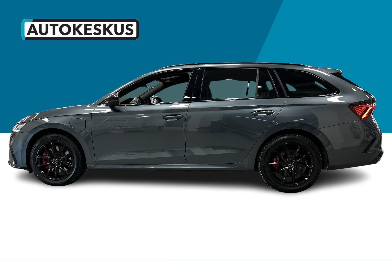 SKODA Octavia iso kuva 7