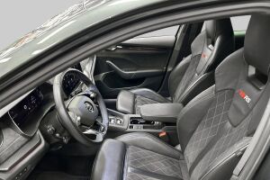 SKODA Octavia esikatselu 8