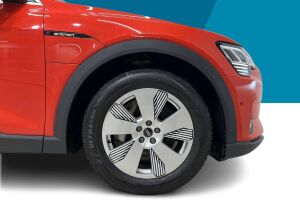 AUDI E-TRON esikatselu 13