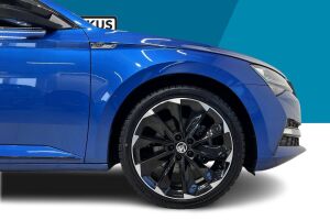 SKODA SUPERB esikatselu 13