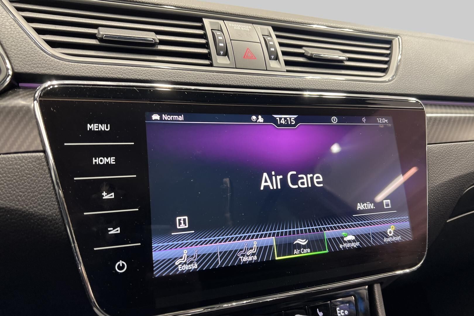 SKODA SUPERB iso kuva 20