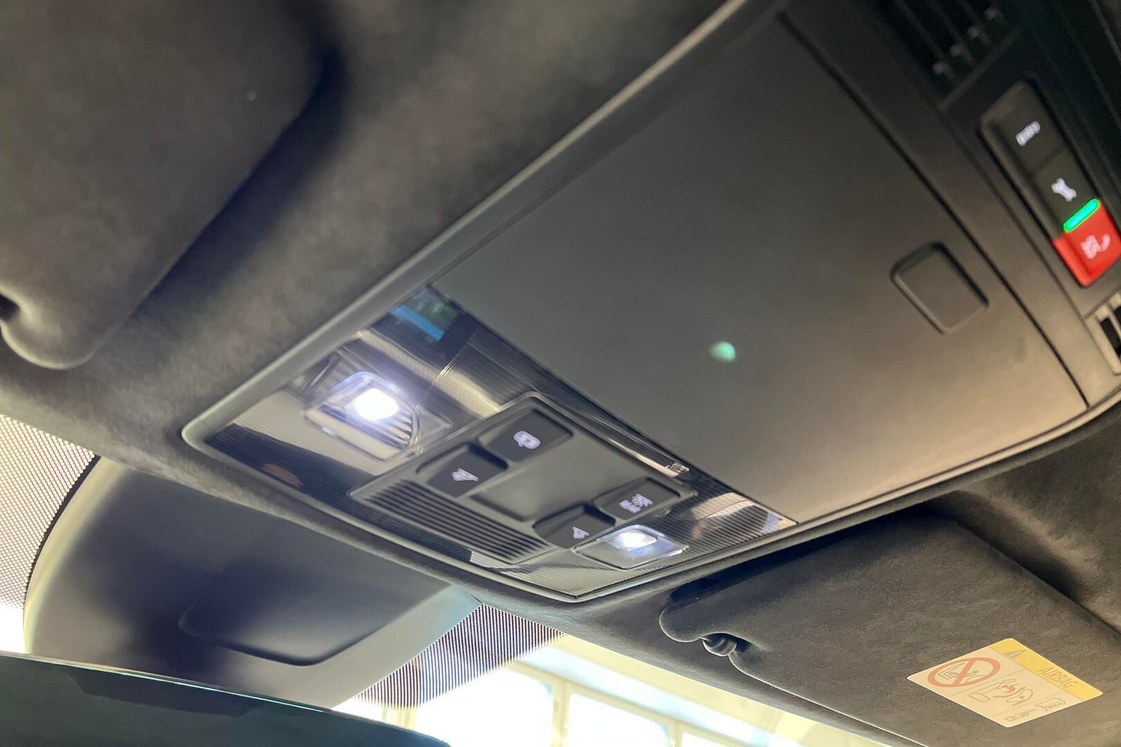 SKODA SUPERB iso kuva 21