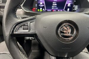 SKODA SUPERB esikatselu 23