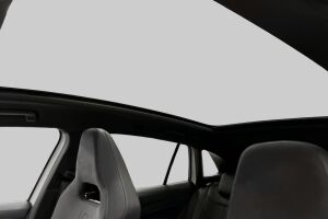 VOLKSWAGEN ID.4 esikatselu 22