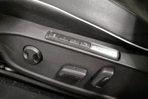 VOLKSWAGEN ID.4 esikatselu 3