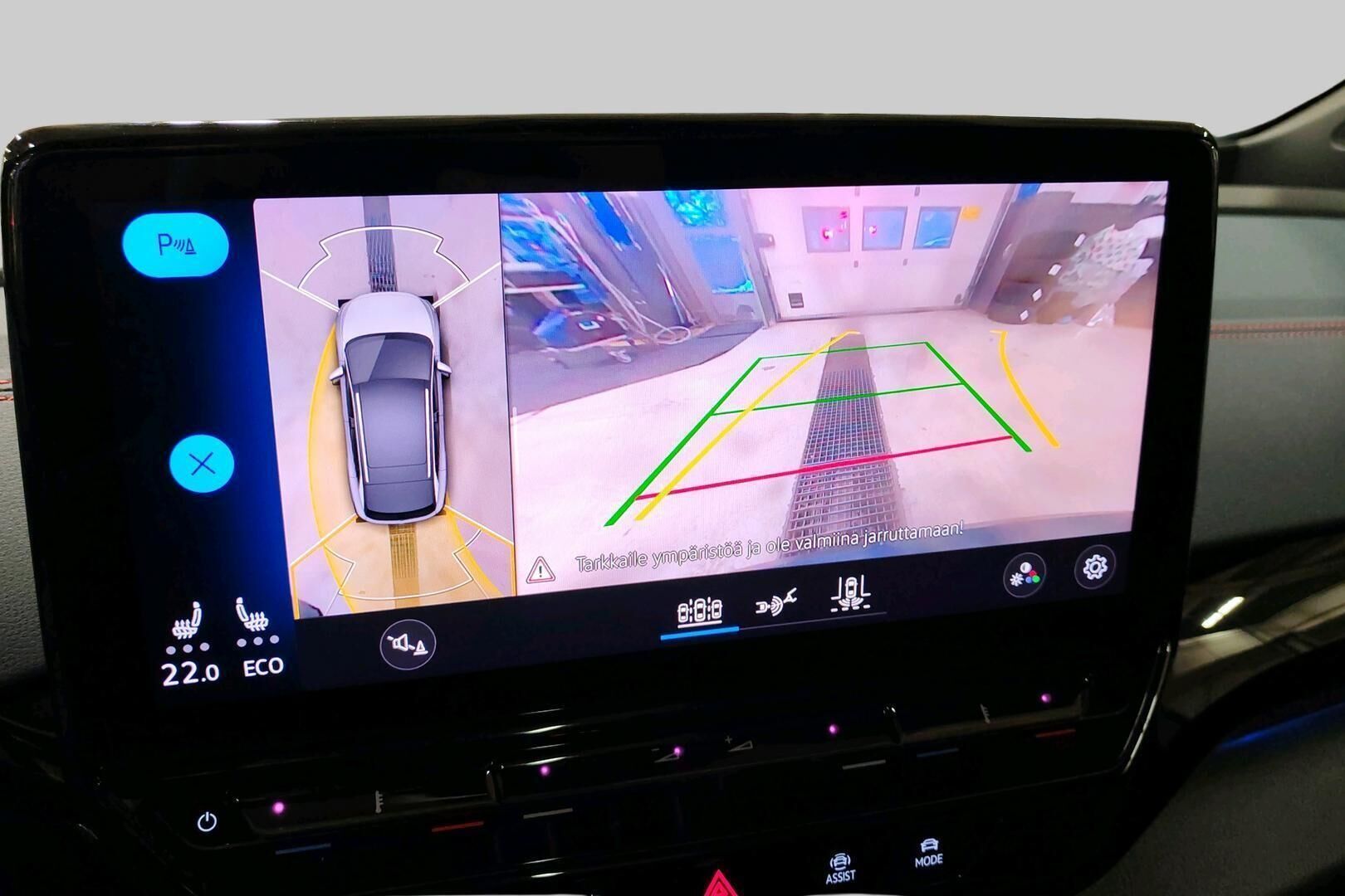 VOLKSWAGEN ID.4 iso kuva 6