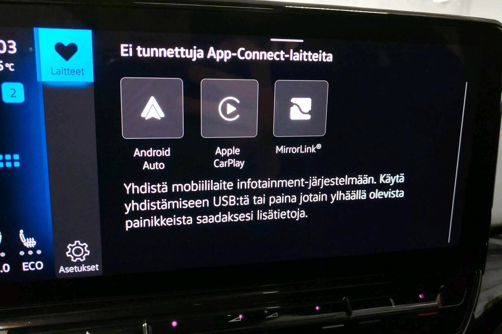 VOLKSWAGEN ID.4 iso kuva 7