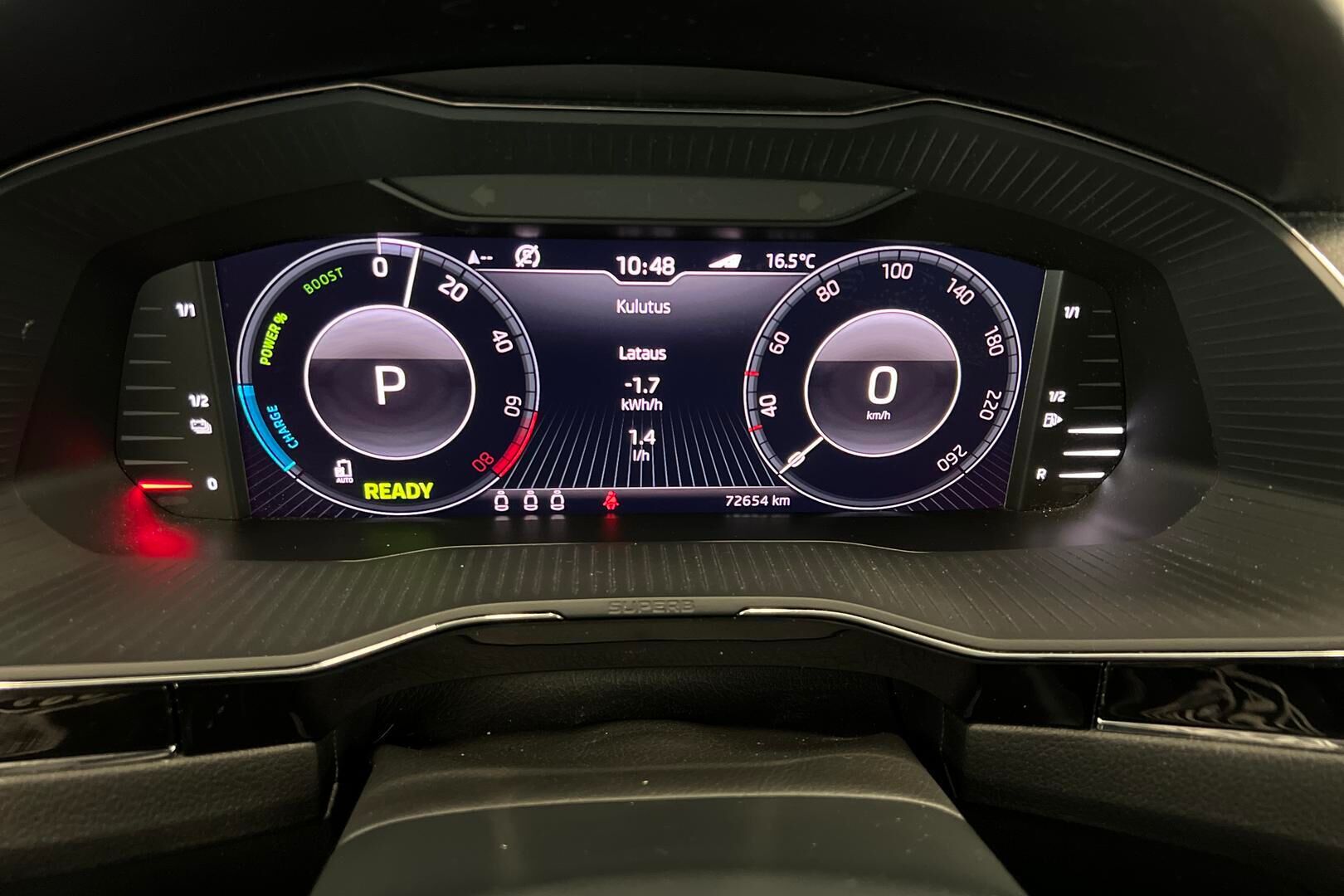 SKODA SUPERB iso kuva 14