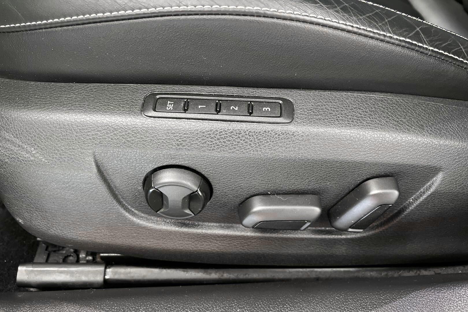 SKODA SUPERB iso kuva 21