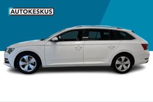 SKODA SUPERB esikatselu 7