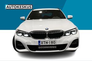 BMW 3-SARJA esikatselu 1
