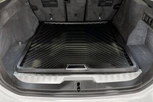 BMW 3-SARJA esikatselu 9