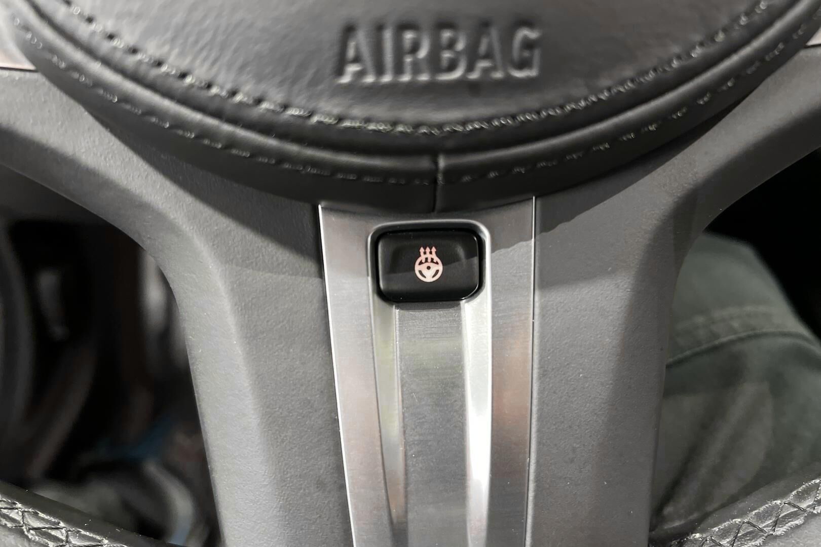 BMW 3-SARJA iso kuva 10