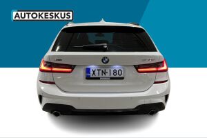 BMW 3-SARJA esikatselu 4