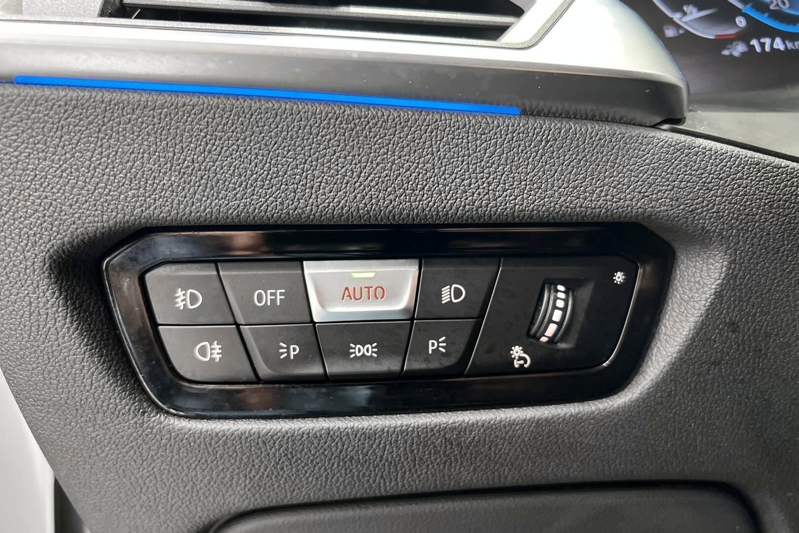 BMW 3-SARJA iso kuva 18