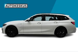 BMW 3-SARJA esikatselu 6