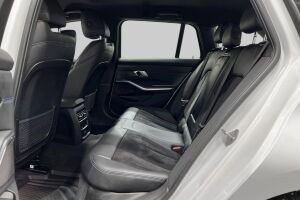 BMW 3-SARJA esikatselu 9