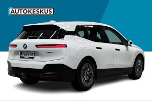 BMW IX esikatselu 4