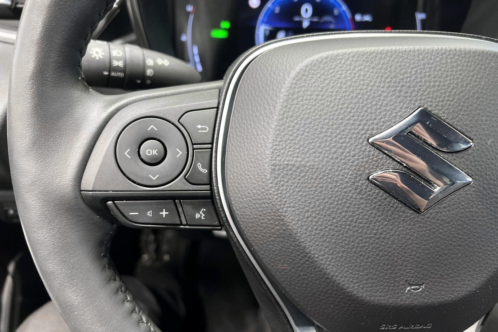 SUZUKI SWACE iso kuva 21