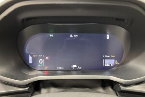 POLESTAR 2 esikatselu 13