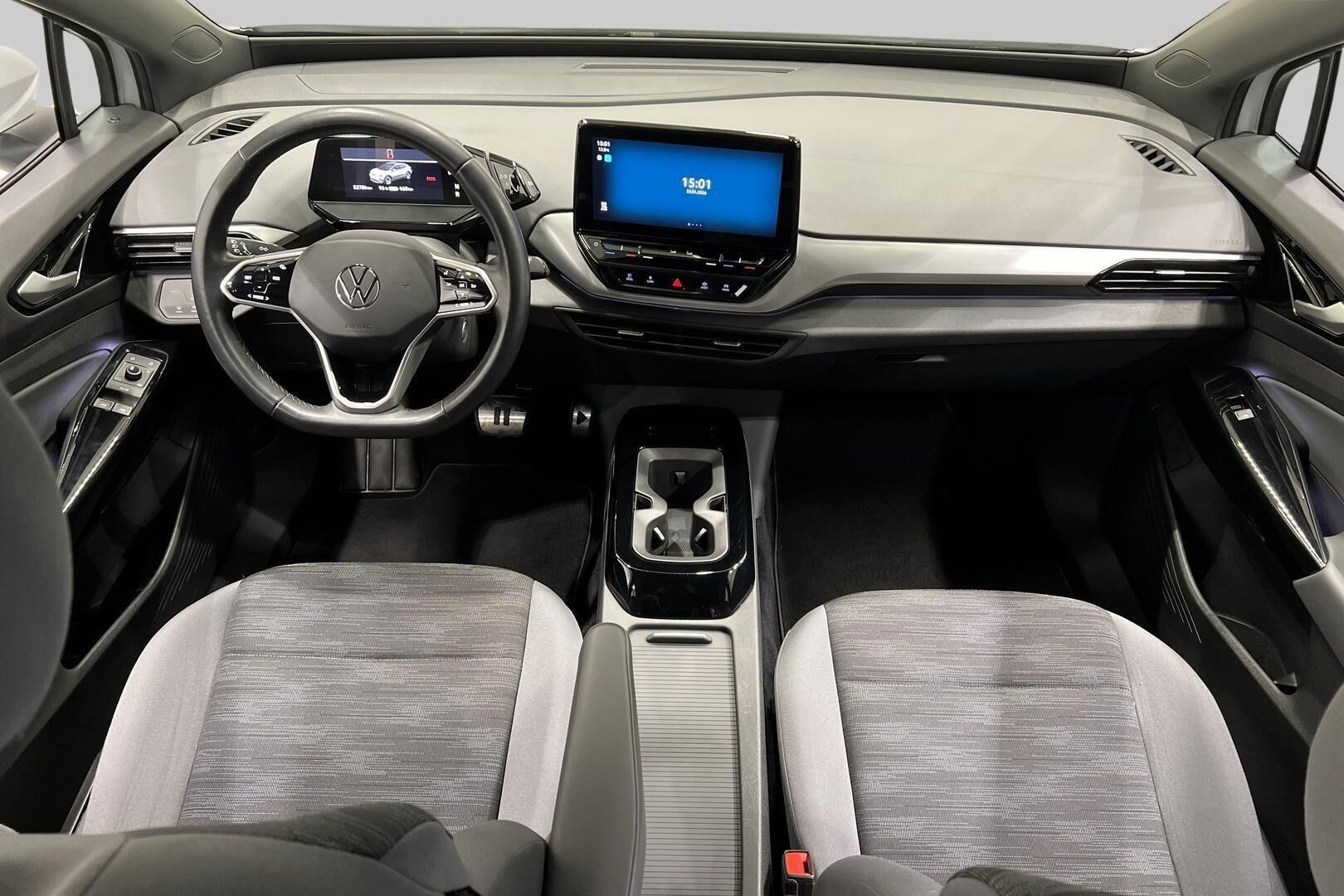 VOLKSWAGEN ID.4 iso kuva 10