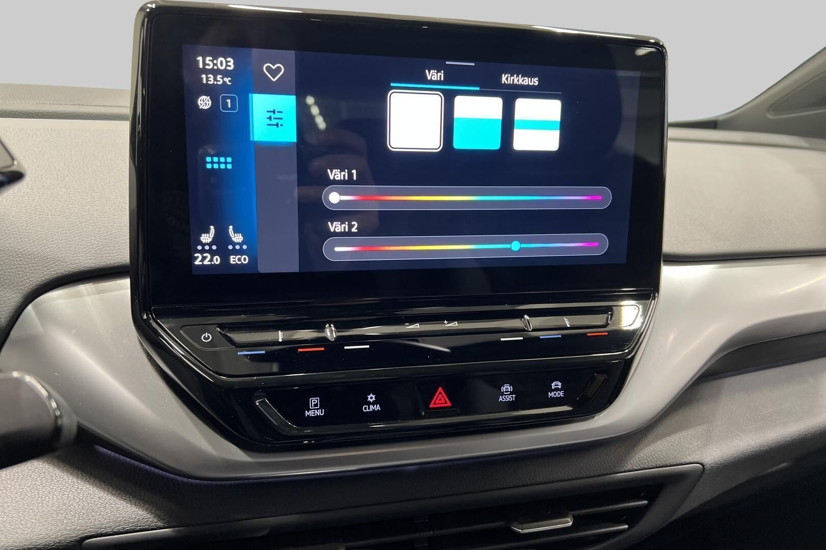 VOLKSWAGEN ID.4 iso kuva 24