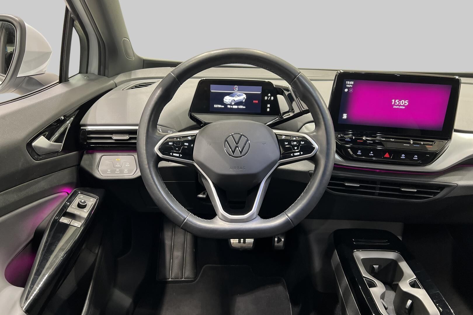 VOLKSWAGEN ID.4 iso kuva 35