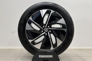 VOLKSWAGEN ID.4 esikatselu 37