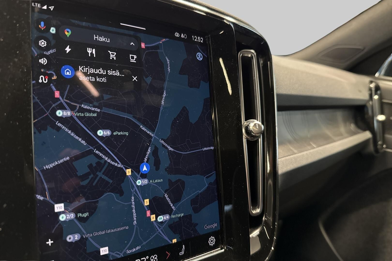 VOLVO C40 iso kuva 15